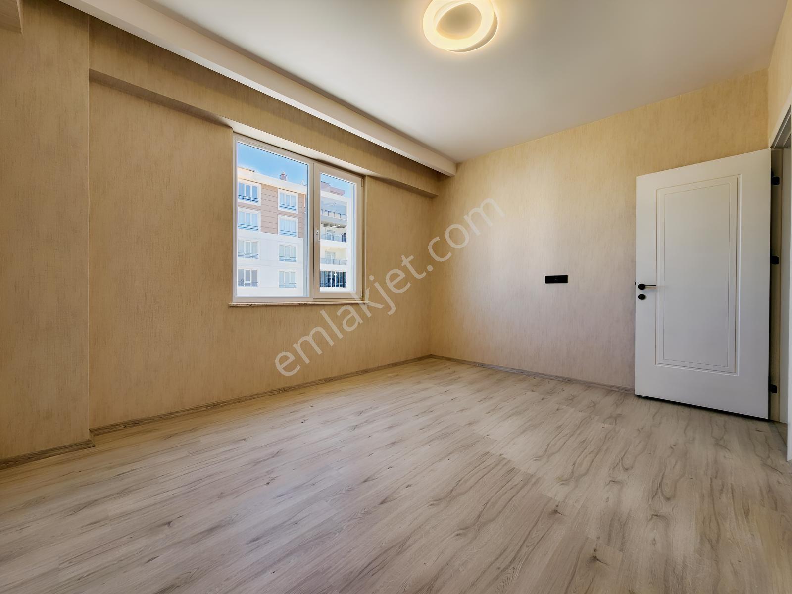 Yüksel Şahin Den S.eyyubi De 2,5+1 Memur Kiracılı Bakımlı Daire — fotoğraf 17