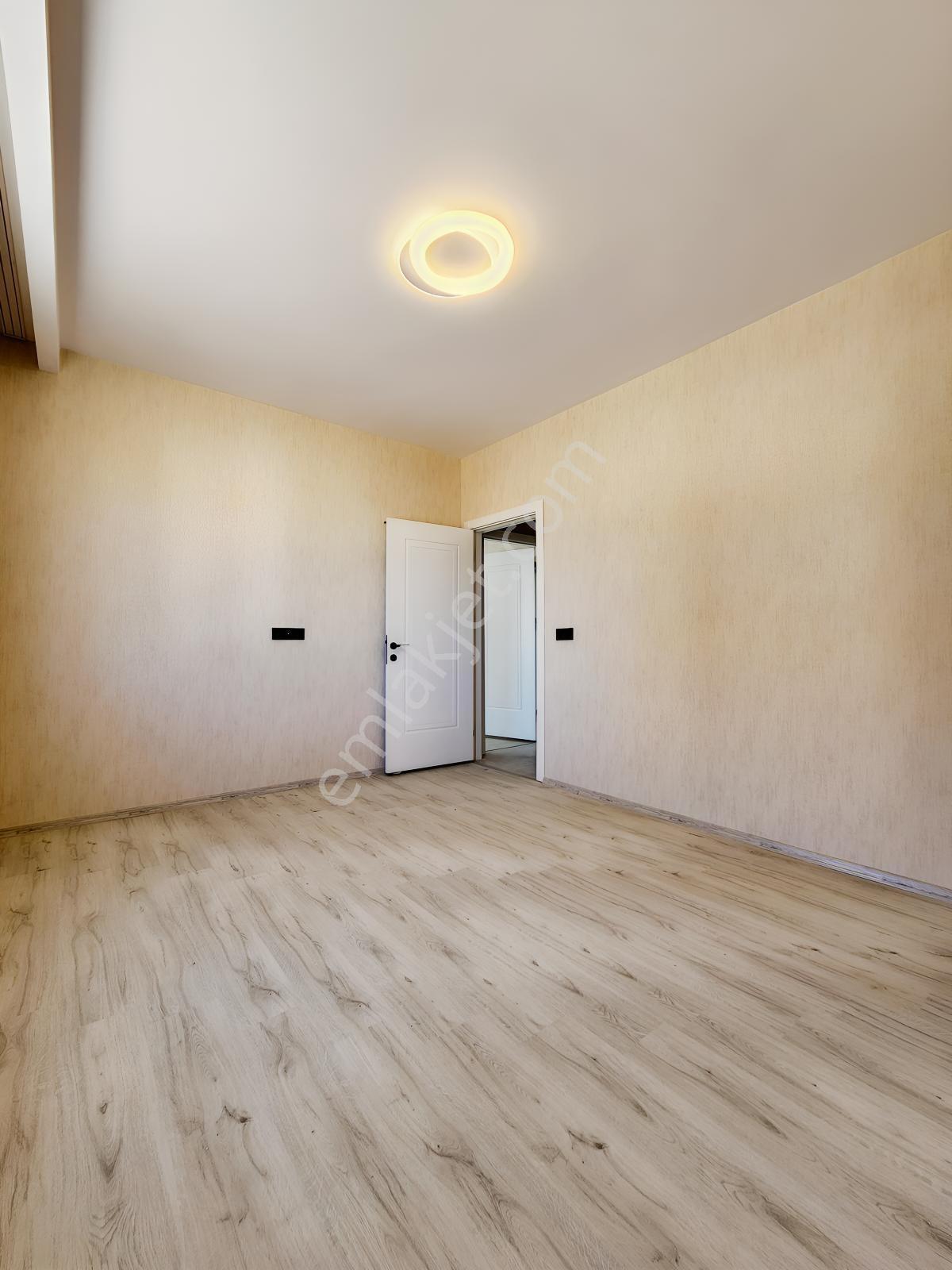 Yüksel Şahin Den S.eyyubi De 2,5+1 Memur Kiracılı Bakımlı Daire — fotoğraf 19
