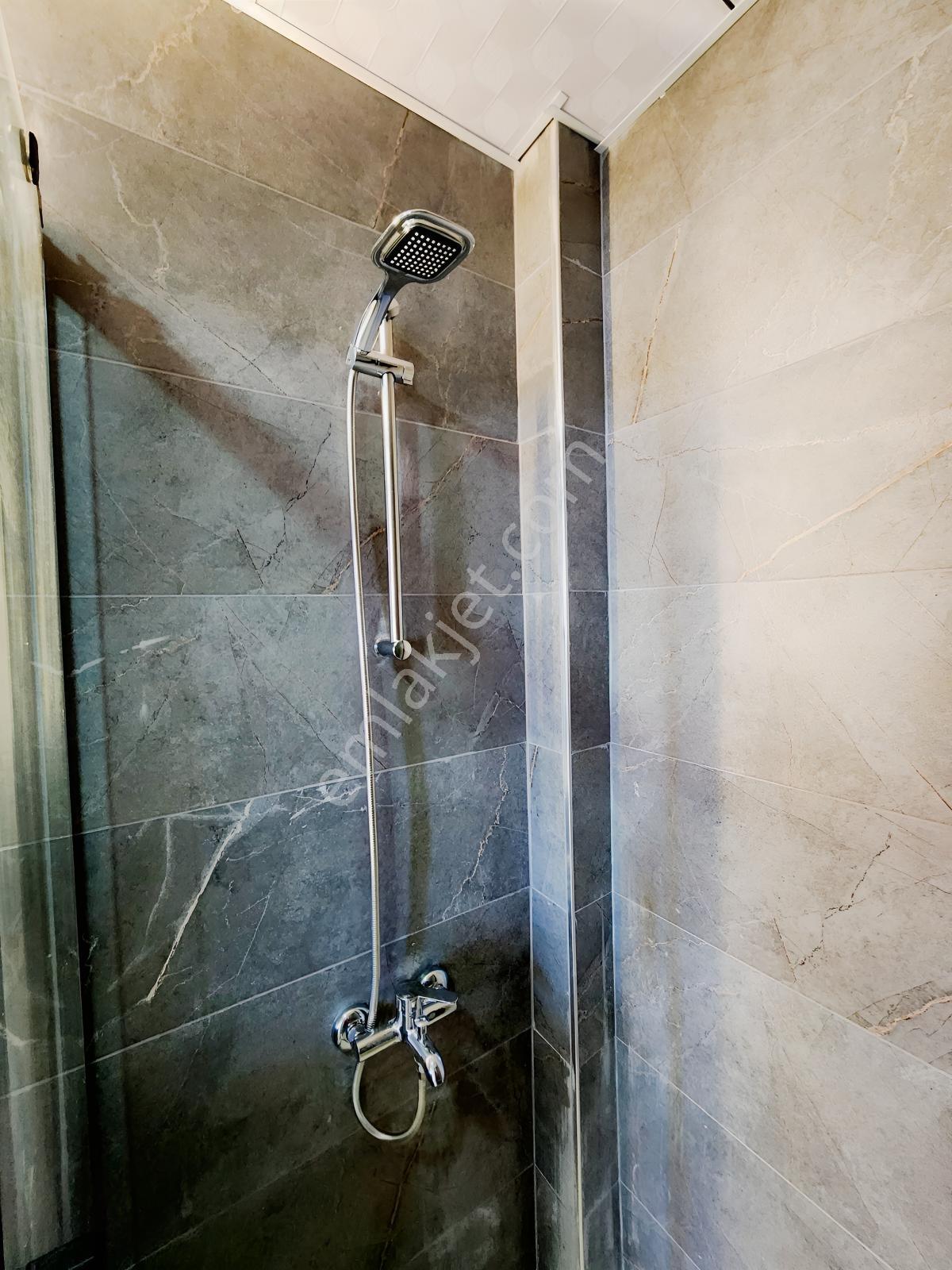 Yüksel Şahin Den S.eyyubi De 2,5+1 Memur Kiracılı Bakımlı Daire — fotoğraf 29