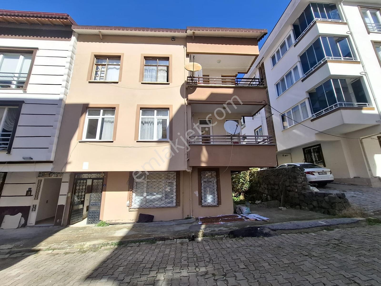 Nizmaettin Mah Satılık 110m² Satılık Daire — fotoğraf 2
