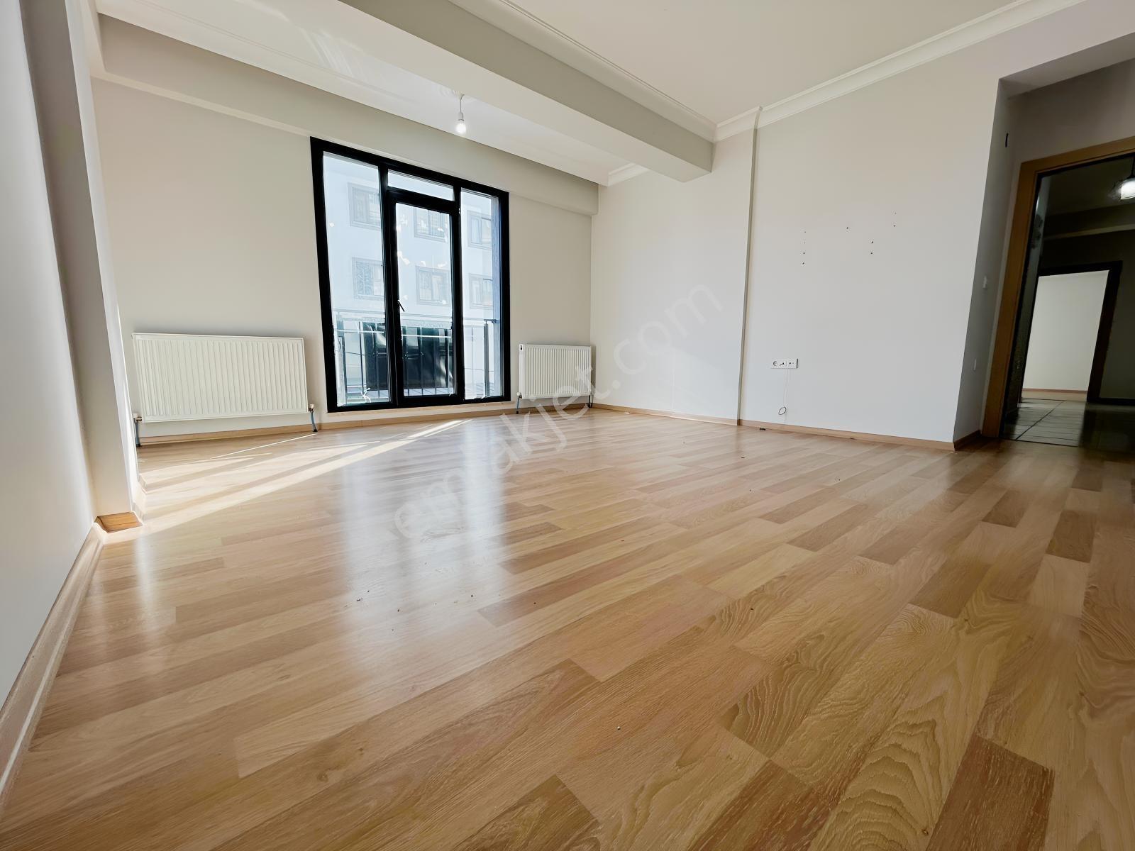 Bosna Bulvrnda | Tek Yetkili | Krediye Uygun 2+1 Satılık 80m2!!! — fotoğraf 4