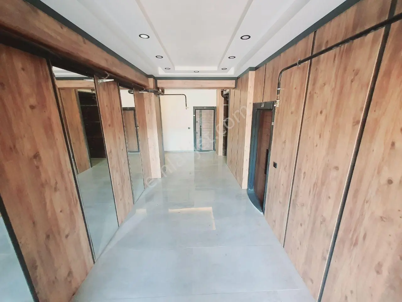 Uytundan Edremit'de Sitede Havuzlu Otoparklı 3+1 Bahçe Dubleksi — fotoğraf 17