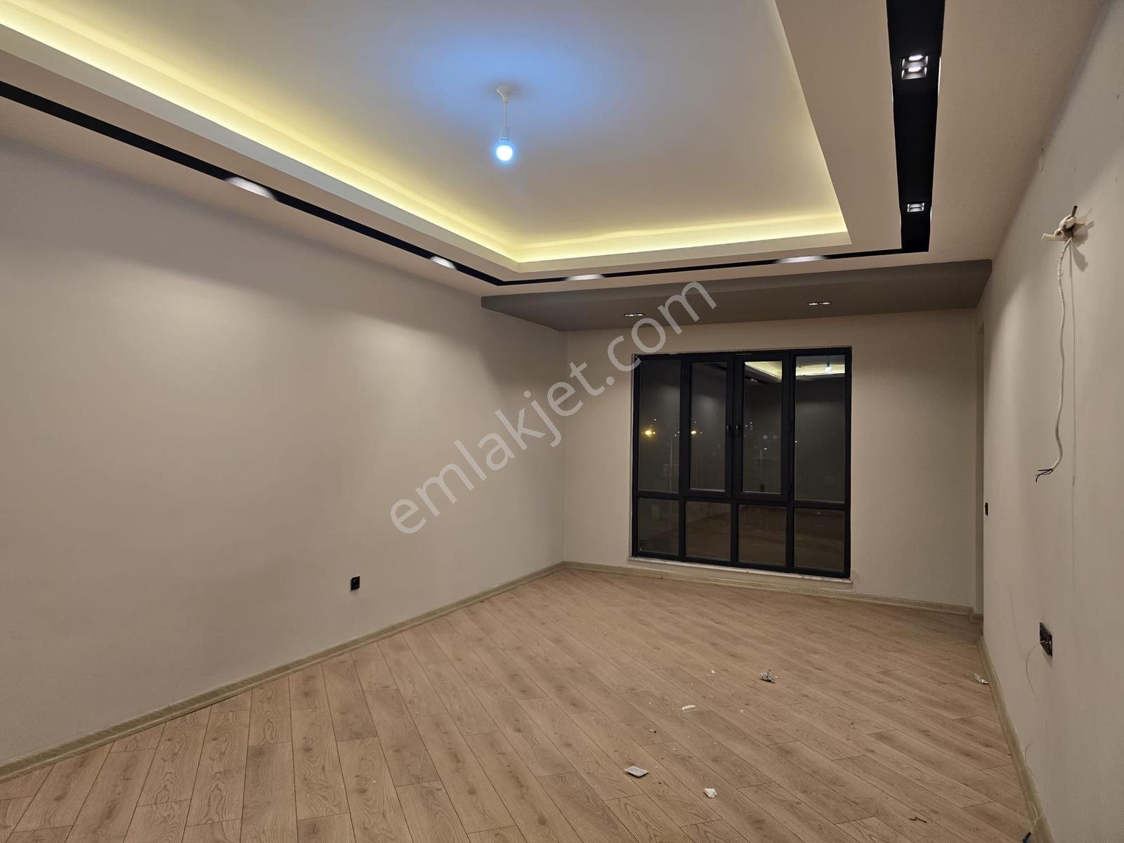 Çınar Emlak Yek Armoni Sitesinde Lüx Arakat Daire Satıyor — fotoğraf 4