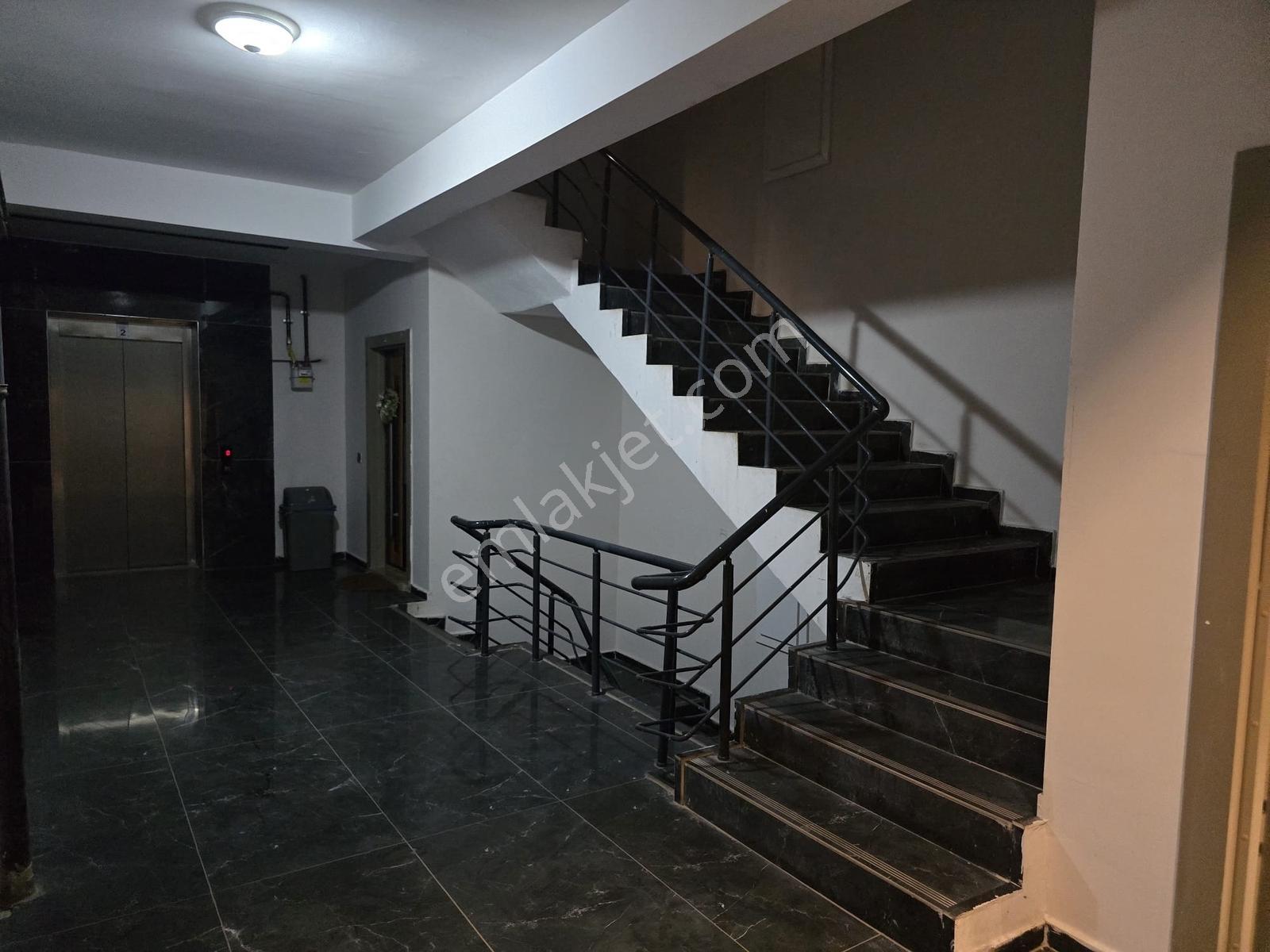 Çınar Emlak Yek Armoni Sitesinde Lüx Arakat Daire Satıyor — fotoğraf 20