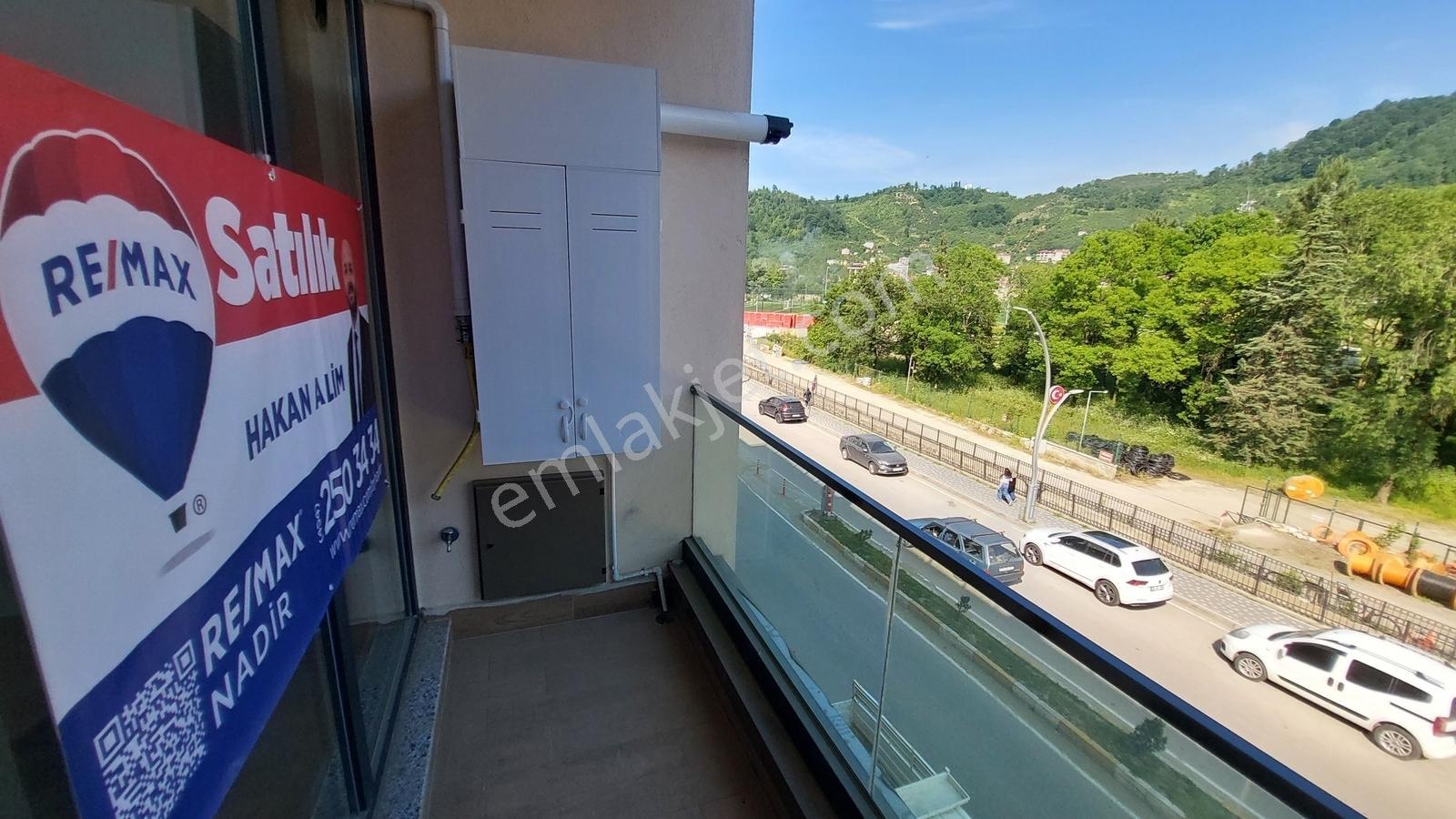 Remax Nadir'den Hastane Karşısı Aksu Plazada Satılık 1+1 — fotoğraf 20