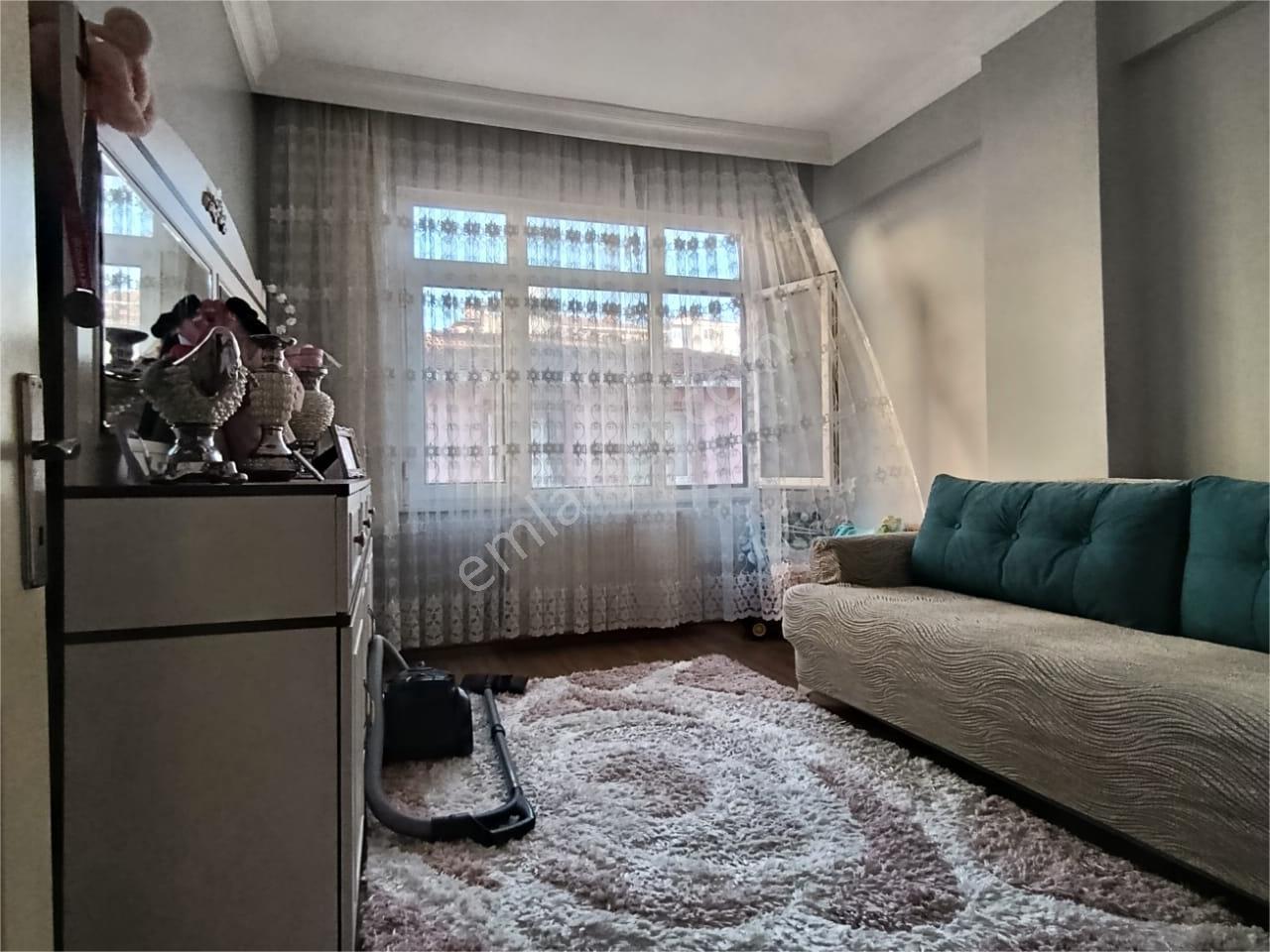 Maltepe Bağlarbaşında Merkezi Lokasyon 3+1 125m2 Satılık — fotoğraf 9