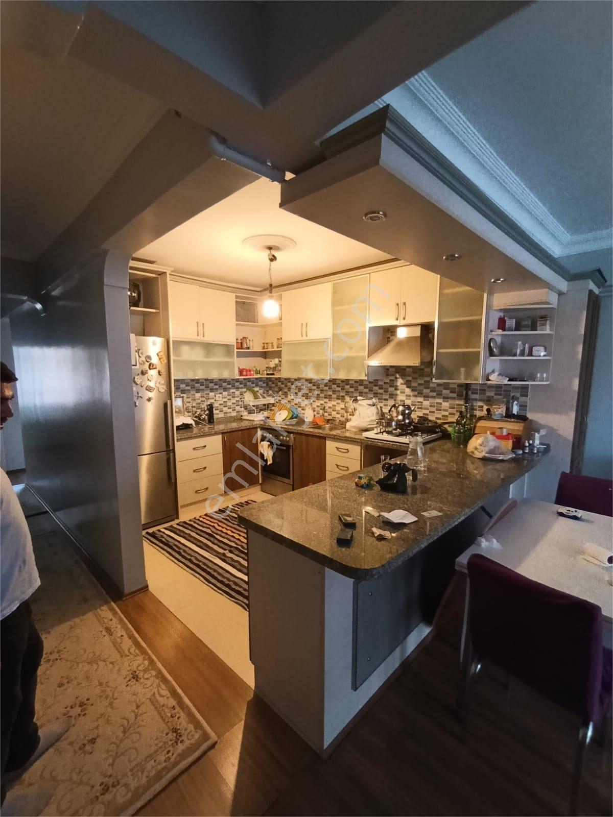 Maltepe Bağlarbaşında Merkezi Lokasyon 3+1 125m2 Satılık — fotoğraf 24