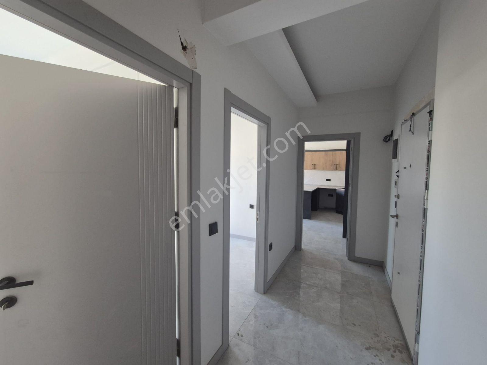 Rotam Emlak'tan Ortaca Havuzlu Sitede Satılık 2+1 Ara Kat Daire — fotoğraf 11