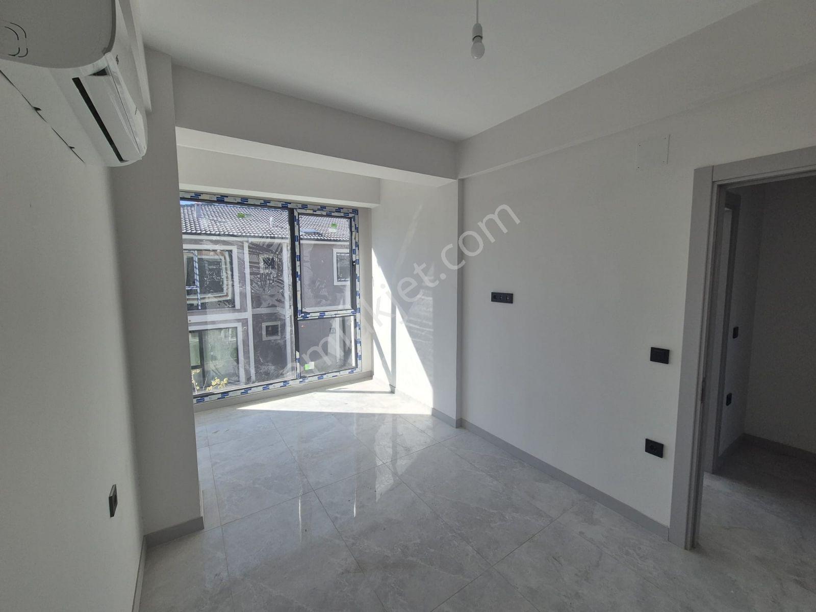Rotam Emlak'tan Ortaca Havuzlu Sitede Satılık 2+1 Ara Kat Daire — fotoğraf 13