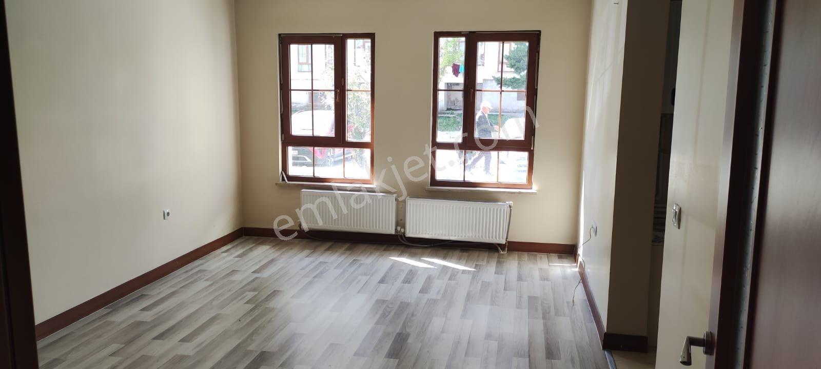 Ardahan Merkez’de Site İçinde 2+1 | 85 M² Net | Balkonlu | Krediye Uygun — fotoğraf 5
