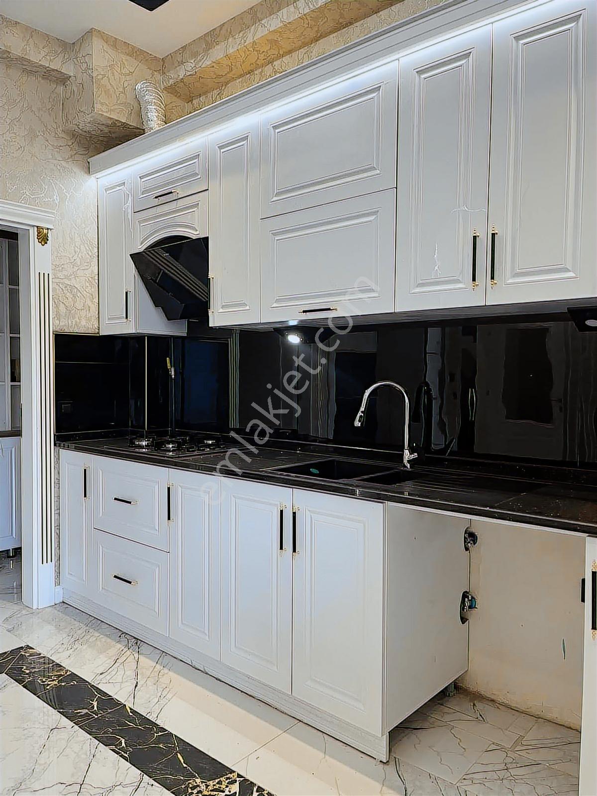 Erenköy'de Satılık Ultra Lüks Müstakil 5+1 Ve 700 M2 Villa — fotoğraf 34