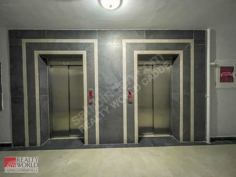 Rw'den Güngör Caddesi Milano Venüs Sitesinde 3+1 Satılık Daire — fotoğraf 21