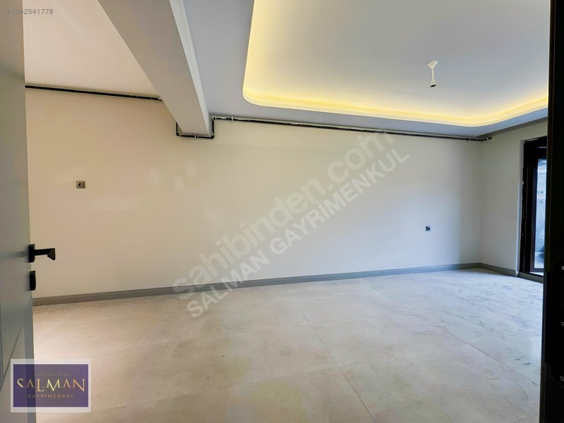 Salman'dan Town Center İş Merkezinde 2+1 Lux Ofis — fotoğraf 3