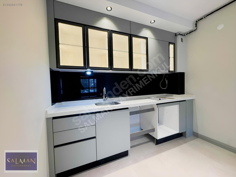 Salman'dan Town Center İş Merkezinde 2+1 Lux Ofis — fotoğraf 5