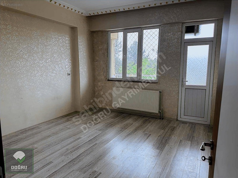 Aslankent Sitesinde Satılık Ara Kat 4+1 Lüks Daire — fotoğraf 2