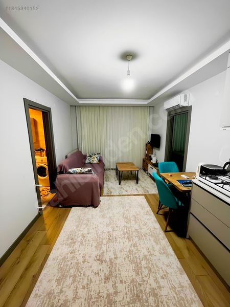 Yenidoğan Da 3.kat Asansörlü Temiz Eşyalı 1+1 Kiralık Daire — fotoğraf 3