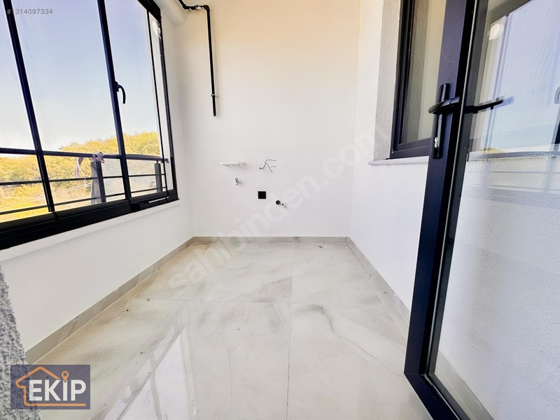 Ekin Emlak; Tatil Tadında Full Deniz Orman Manzaralı Geniş 1+1 — fotoğraf 7