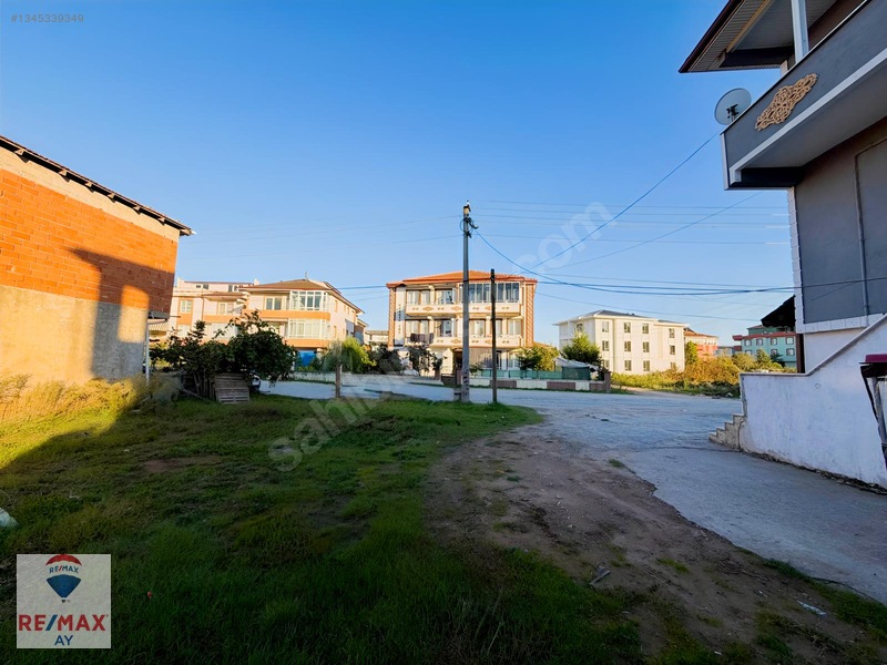 Gülşen Palta'dan Karasu Aşağıaziziye Mah.satılık 329 M2 Arsa — fotoğraf 6