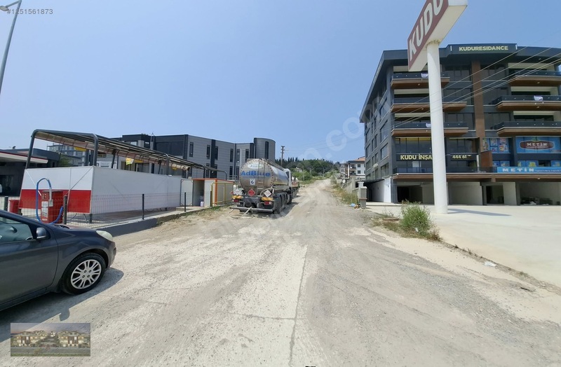 Satılık Yeni Devlet Hastanesine Yakın Uygun Fiyatlı 295 M2 Arsa — fotoğraf 4