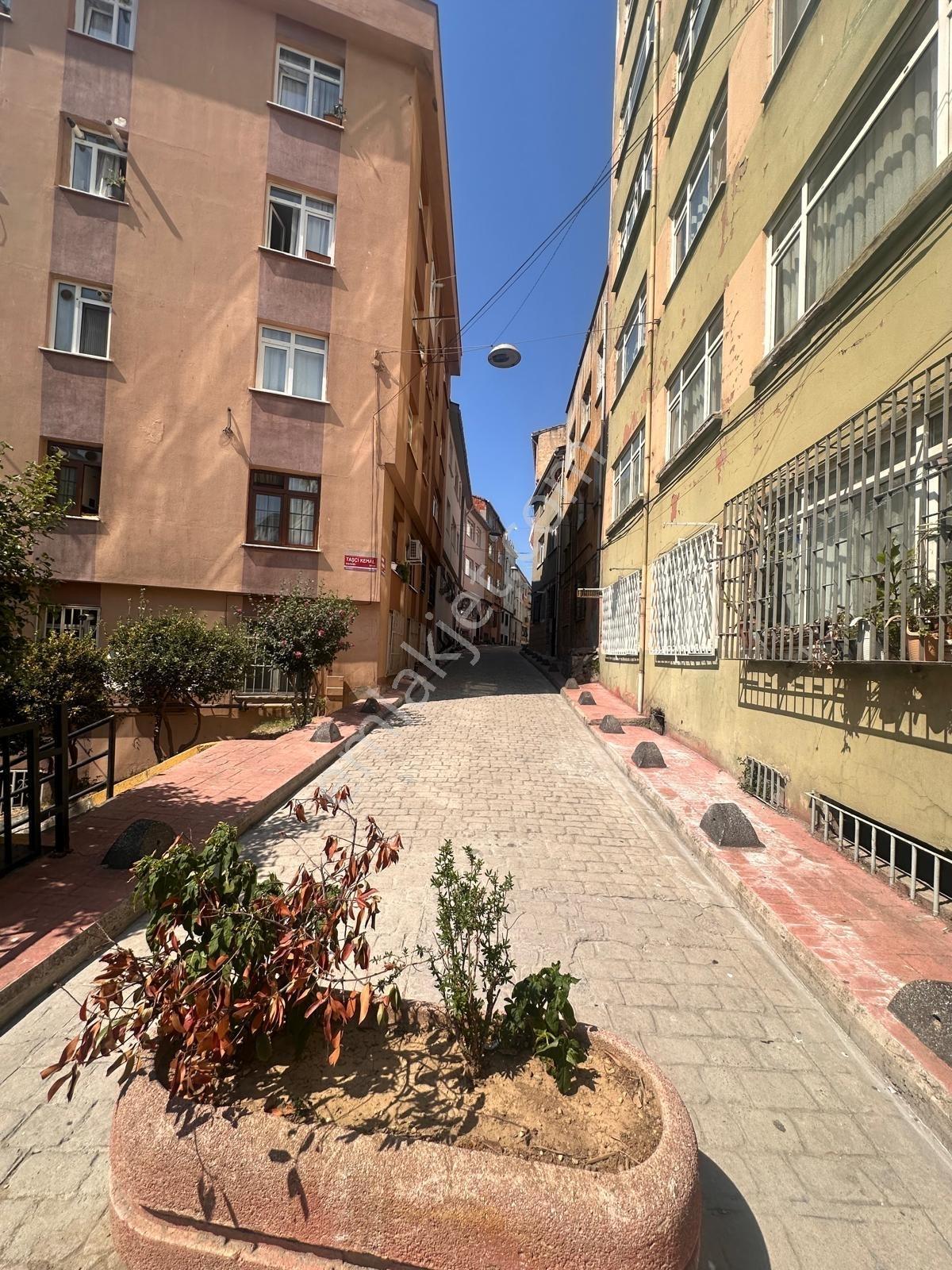 Çatmamescidde 22 M2 Satılık Arsa — fotoğraf 6