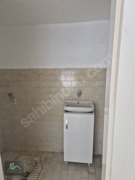 Cafeler Caddesinde Kiralık Dükkanlar — fotoğraf 15