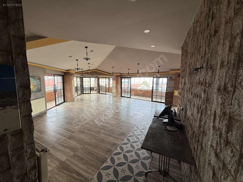 *eksilmez Grup*ofis&cafe* Cadde Üzeri/150m2/merkezi Konum/deniz — fotoğraf 7