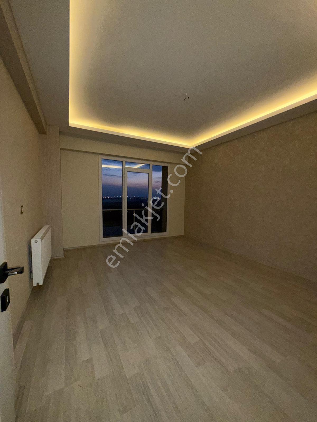 Araştırma Karşısı 2 Banyolu 2.5+1 Ultra Lüx Sıfır Ayarında — fotoğraf 7