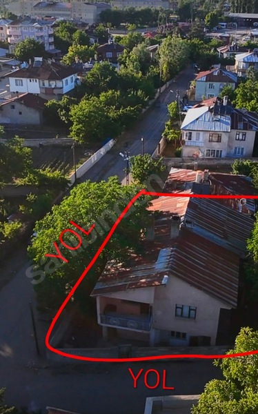 Kışla Mahallesi'nde Kazım Karabekir Okulu Arkasında 628 M2 Arsa — fotoğraf 2