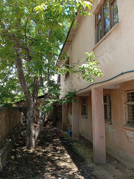 Kışla Mahallesi'nde Kazım Karabekir Okulu Arkasında 628 M2 Arsa — fotoğraf 7