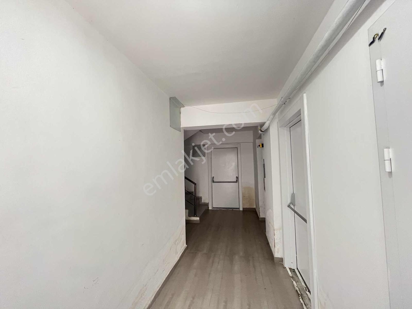 Remax Nadir'den Ordu Altınordu Cumhuriyet Mah. 2+1 Satılık Daire — fotoğraf 6