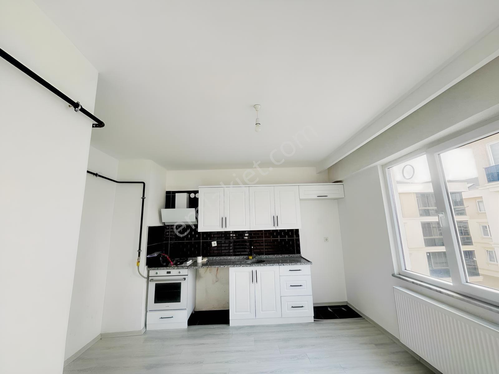 Remax Nadir'den Ordu Altınordu Cumhuriyet Mah. 2+1 Satılık Daire — fotoğraf 11