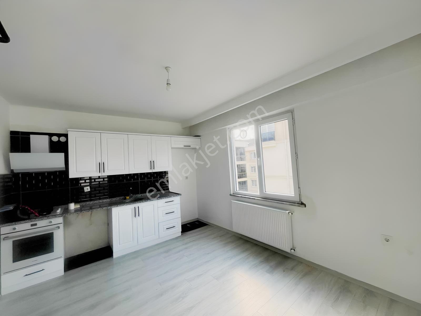 Remax Nadir'den Ordu Altınordu Cumhuriyet Mah. 2+1 Satılık Daire — fotoğraf 13