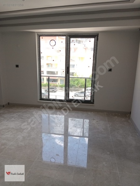 Adliye Arkasında Satılık 1+1 Lüks Daireler — fotoğraf 4