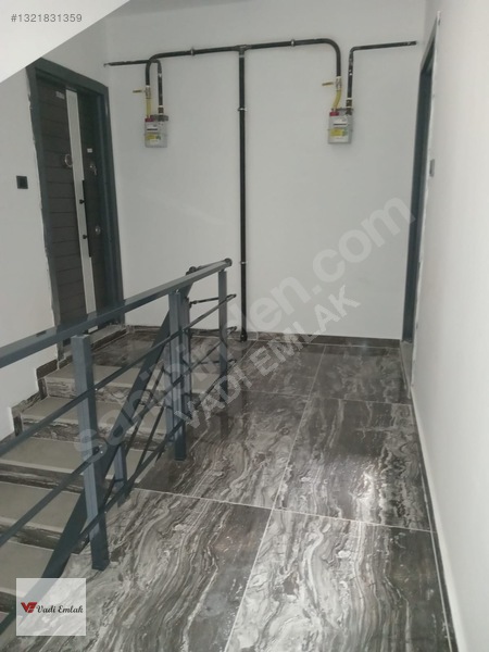 Adliye Arkasında Satılık 1+1 Lüks Daireler — fotoğraf 11