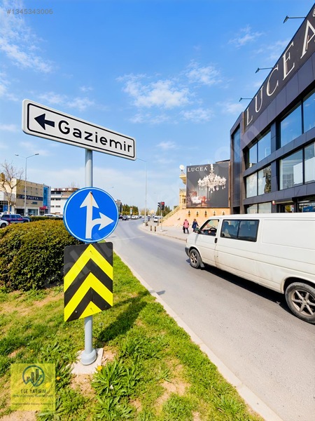 Gaziemir Ana Cadde Üzeri Arakat Ön Cephe Kiralık 3+1 — fotoğraf 19