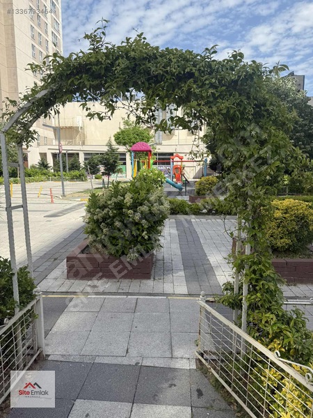 Özyurtlar Nmerkez Sitesi De Satılık Boş 1+1 — fotoğraf 18