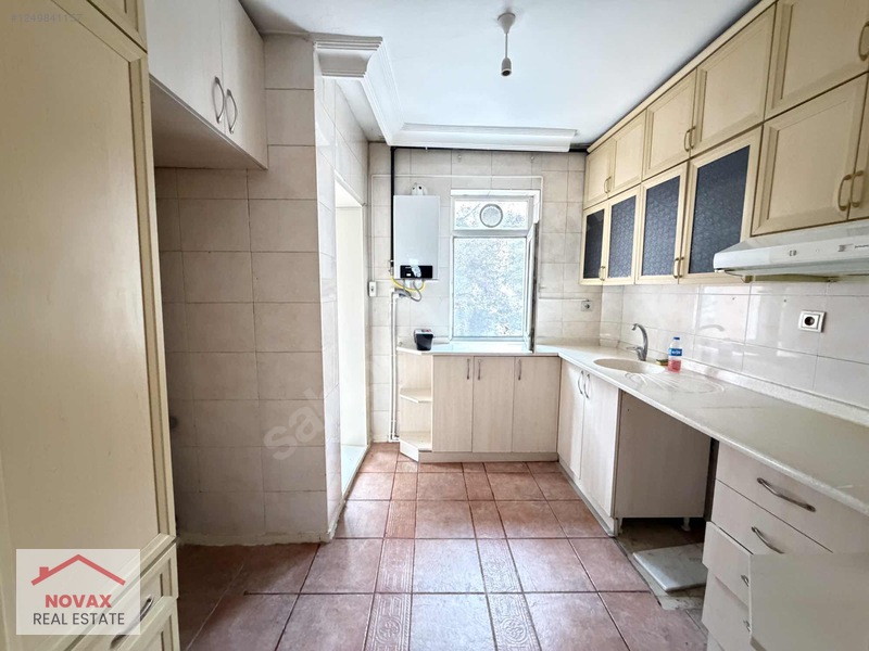 Batıkentin Merkezi Konumunda Güneş Kent Sitesinde 3+1 Ara Kat — fotoğraf 3