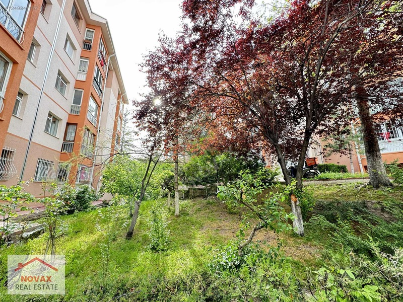 Batıkentin Merkezi Konumunda Güneş Kent Sitesinde 3+1 Ara Kat — fotoğraf 27