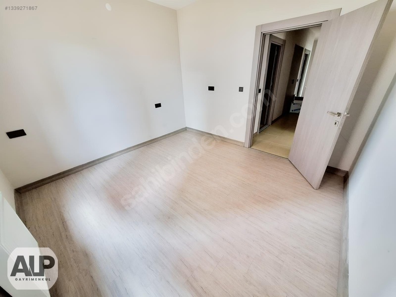 Adana Sarıçam Akkuyu Yeni Tokilerde 3+1 Borçsuz Kombisi Takılı — fotoğraf 18