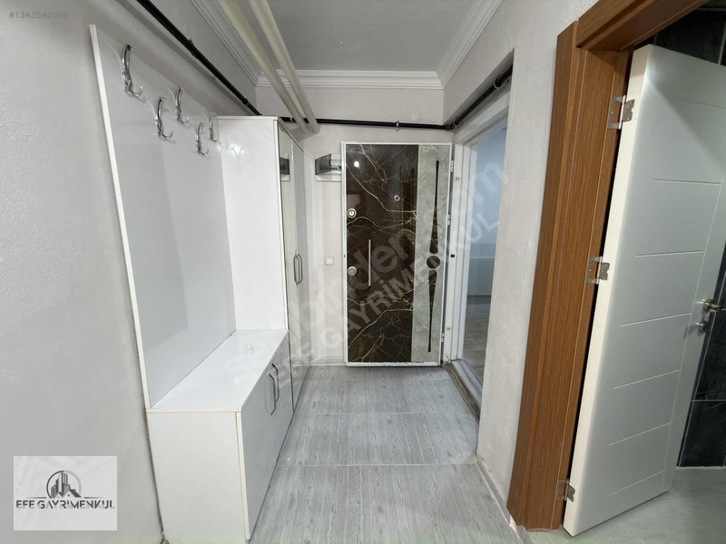 Efe Gayrimenkul'den Memur-sen'de Kiralık 3+1 140 M2 Yarı Bodrum — fotoğraf 9
