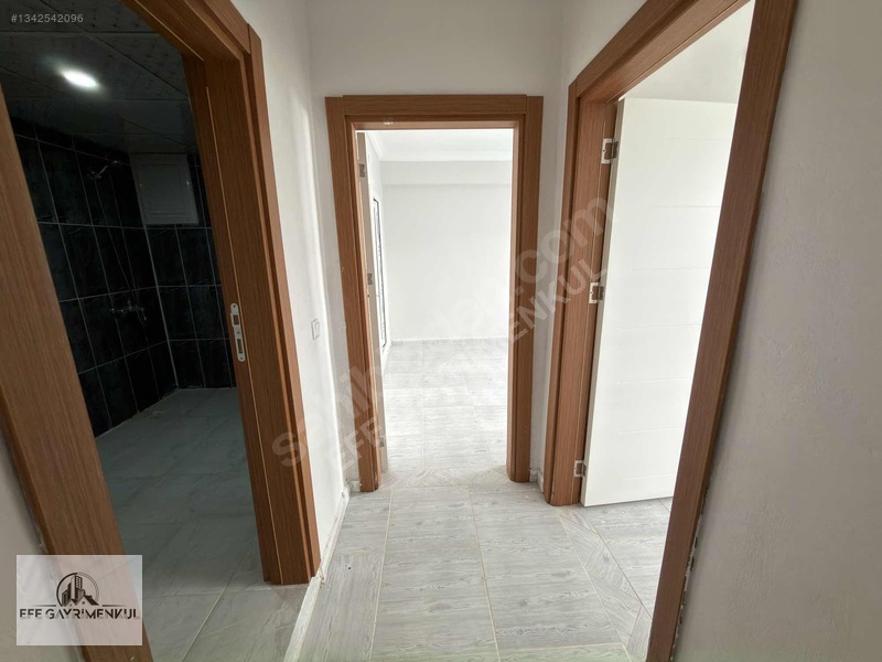 Efe Gayrimenkul'den Memur-sen'de Kiralık 3+1 140 M2 Yarı Bodrum — fotoğraf 20