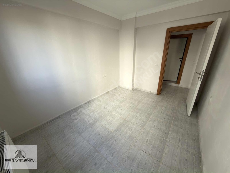 Efe Gayrimenkul'den Memur-sen'de Kiralık 3+1 140 M2 Yarı Bodrum — fotoğraf 25