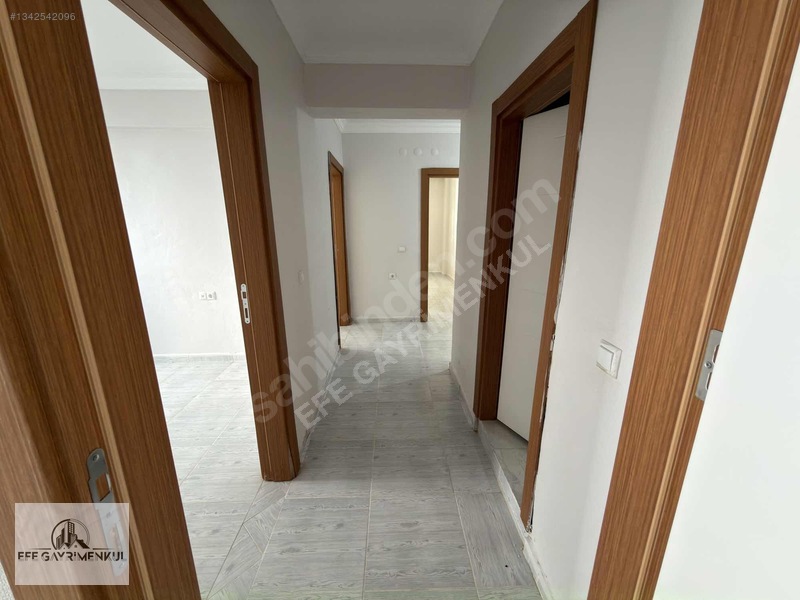 Efe Gayrimenkul'den Memur-sen'de Kiralık 3+1 140 M2 Yarı Bodrum — fotoğraf 31