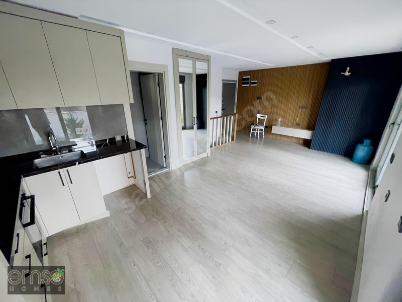 Konyaaltı Hurma Satılık 1+1 Lüx Daire Sıfır. — fotoğraf 2