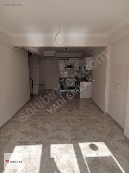 Meydan'da Kiralık 2+0 Dubleks Daire Büyük Kullanışlı — fotoğraf 5
