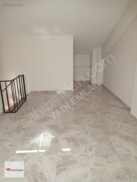 Meydan'da Kiralık 2+0 Dubleks Daire Büyük Kullanışlı — fotoğraf 9