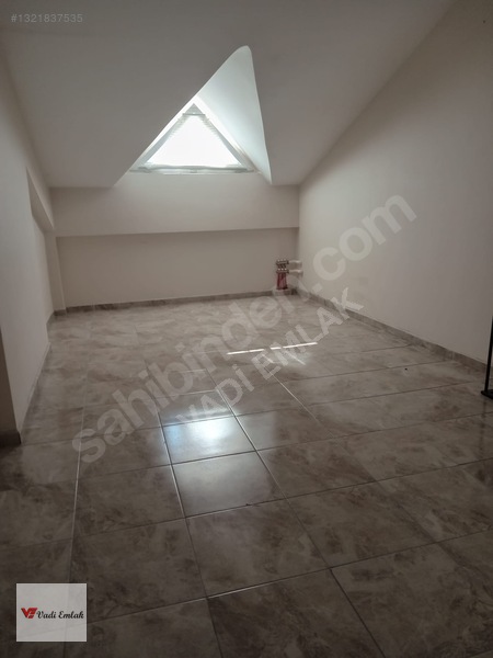 Meydan'da Kiralık 2+0 Dubleks Daire Büyük Kullanışlı — fotoğraf 11