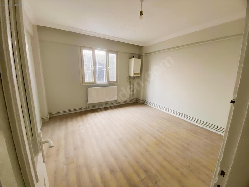 Metroya 10 Dk Yürüme M Boyası Yapılmış Kiralık Mustakil Ev — fotoğraf 5