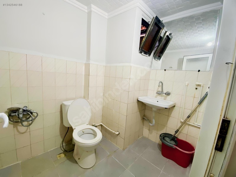 Metroya 10 Dk Yürüme M Boyası Yapılmış Kiralık Mustakil Ev — fotoğraf 14