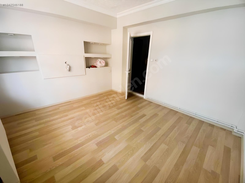 Metroya 10 Dk Yürüme M Boyası Yapılmış Kiralık Mustakil Ev — fotoğraf 17